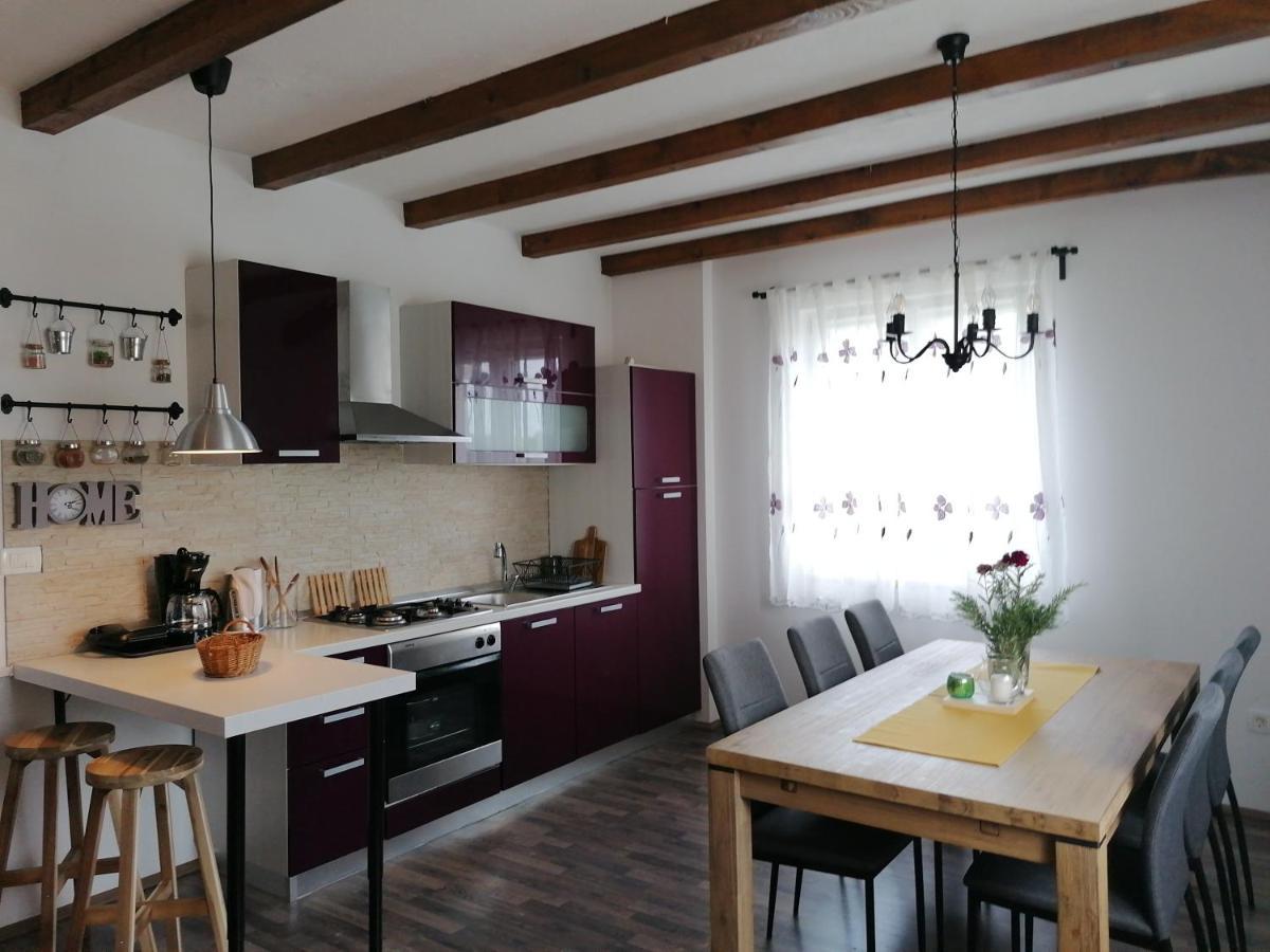 House Mario Near Rovinj Apartman Kanfanar Kültér fotó