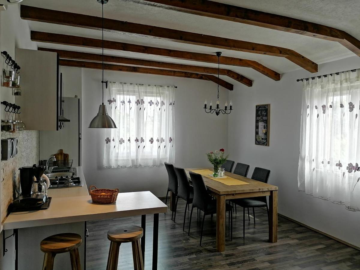 House Mario Near Rovinj Apartman Kanfanar Kültér fotó