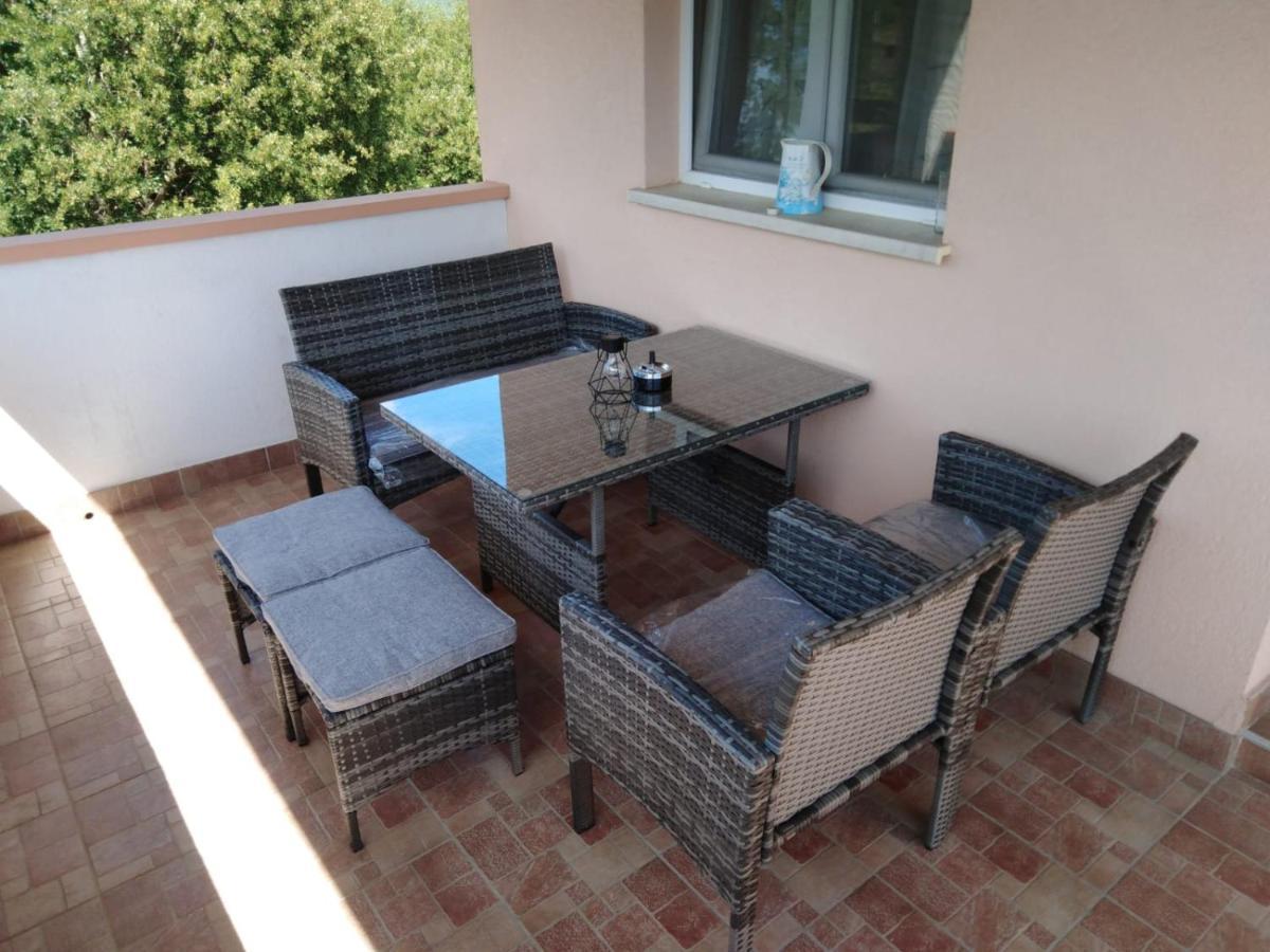 House Mario Near Rovinj Apartman Kanfanar Kültér fotó